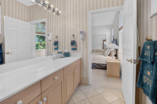 8064 Desmond Drive, Boynton Beach, FL 33472