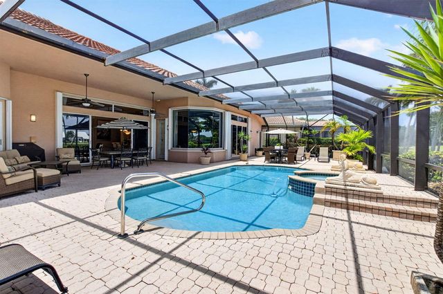 8064 Desmond Drive, Boynton Beach, FL 33472