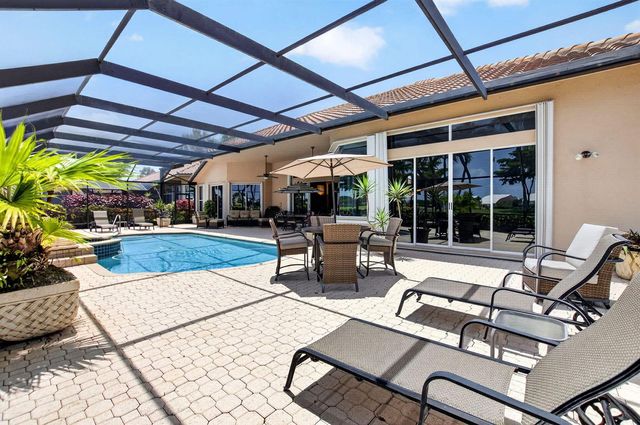 8064 Desmond Drive, Boynton Beach, FL 33472