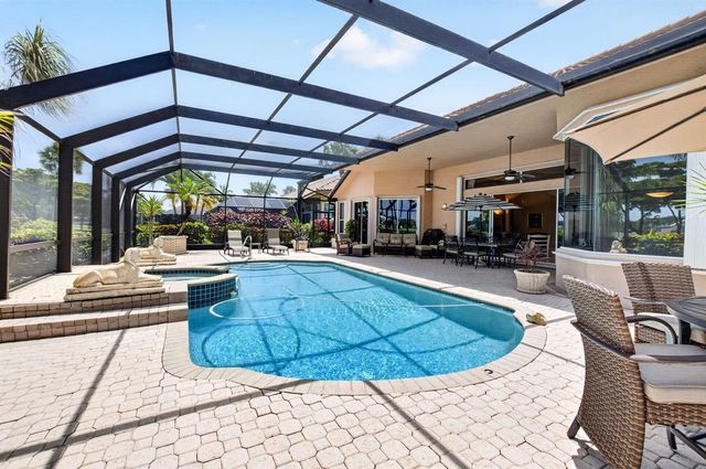 8064 Desmond Drive, Boynton Beach, FL 33472