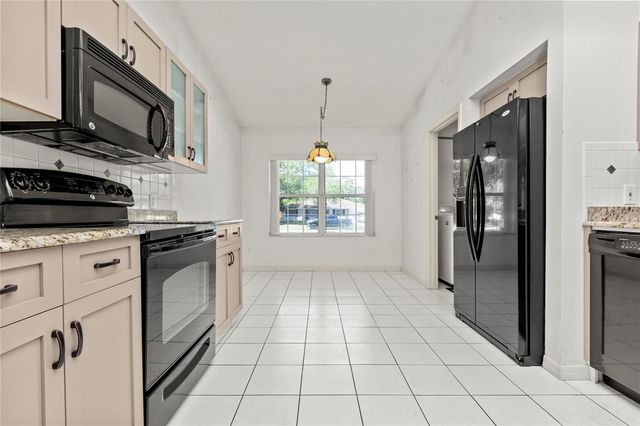 548 DOMENICO CIRCLE, St Augustine, FL 32086