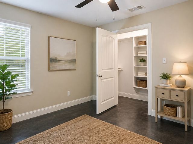 212 E Walker Street, Denison, TX 75021