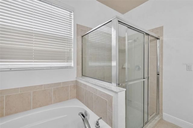 5405 CAPE HATTERAS DR, Clermont, FL 34714