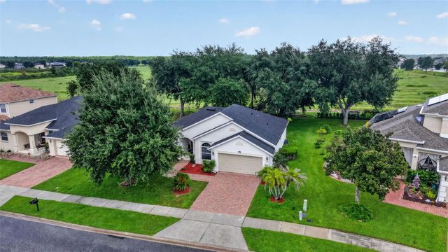 5405 CAPE HATTERAS DR, Clermont, FL 34714