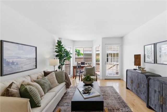 7735 BRIARGLEN LOOP I, Stanton, CA 90680