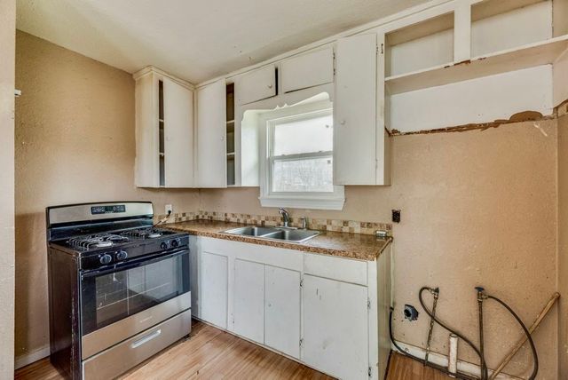 2016 Daniel Street, Fort Worth, TX 76104