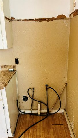 2016 Daniel Street, Fort Worth, TX 76104