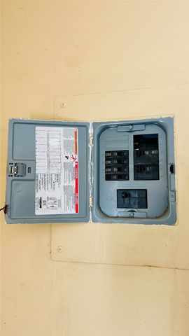 2016 Daniel Street, Fort Worth, TX 76104