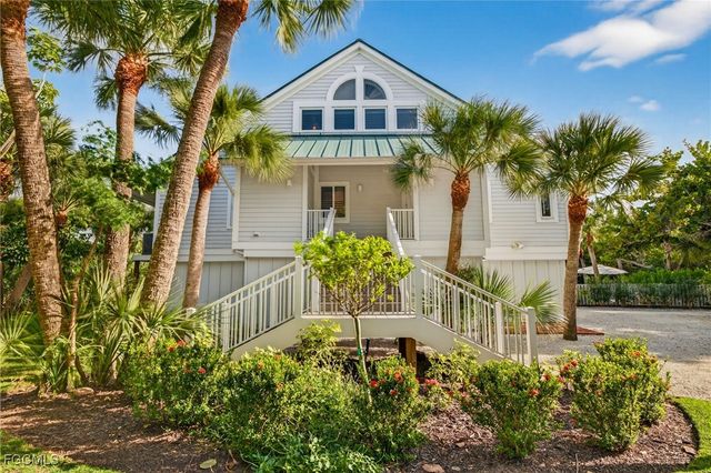 699 Anchor DR, Sanibel, FL 33957