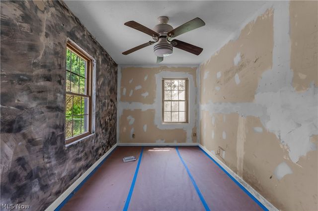 23804 Blackburn Road, Oakwood, OH 44146
