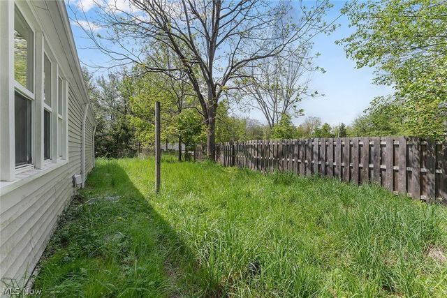 23804 Blackburn Road, Oakwood, OH 44146