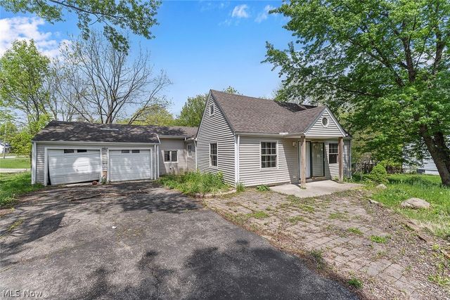23804 Blackburn Road, Oakwood, OH 44146
