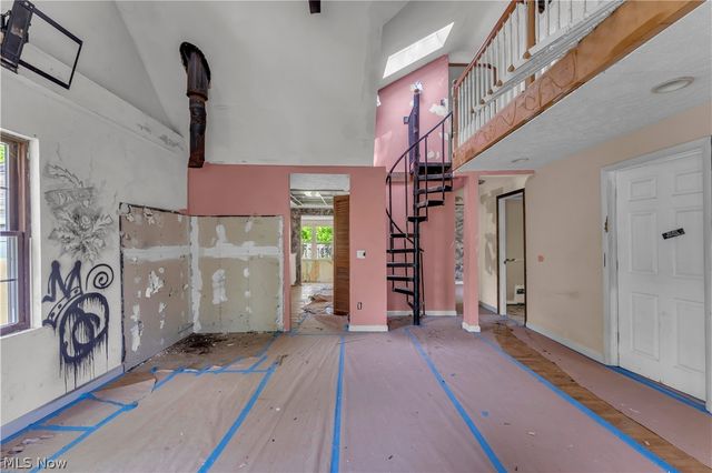 23804 Blackburn Road, Oakwood, OH 44146