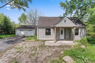 23804 Blackburn Road, Oakwood, OH 44146