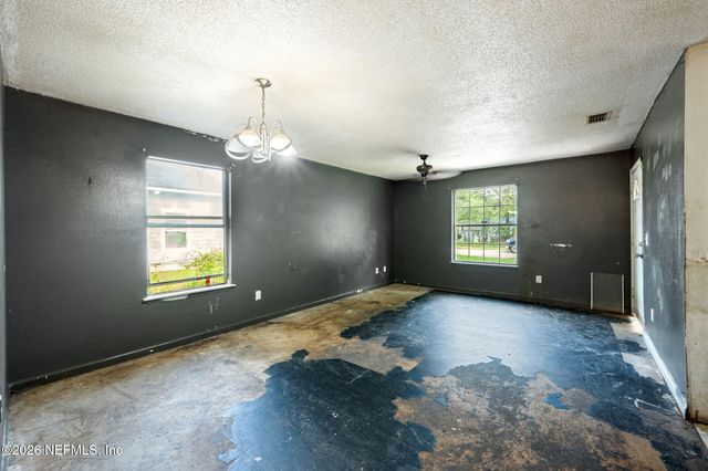 2117 W 39TH Street, Jacksonville, FL 32209