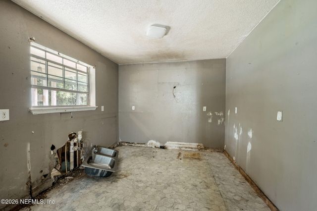 2117 W 39TH Street, Jacksonville, FL 32209