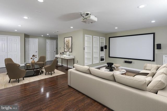 36 TRUMAN AVE, Princeton, NJ 08540