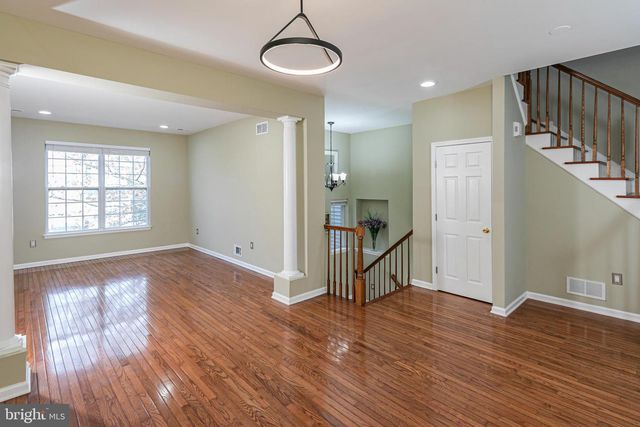 36 TRUMAN AVE, Princeton, NJ 08540