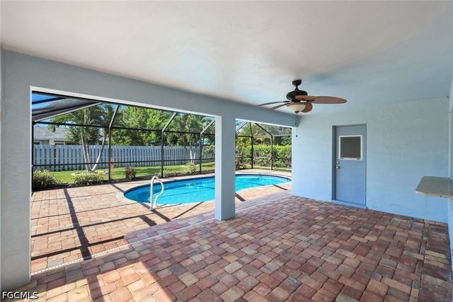 322 SE 17th ST, Cape Coral, FL 33990