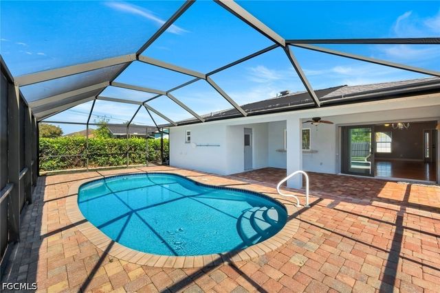 322 SE 17th ST, Cape Coral, FL 33990
