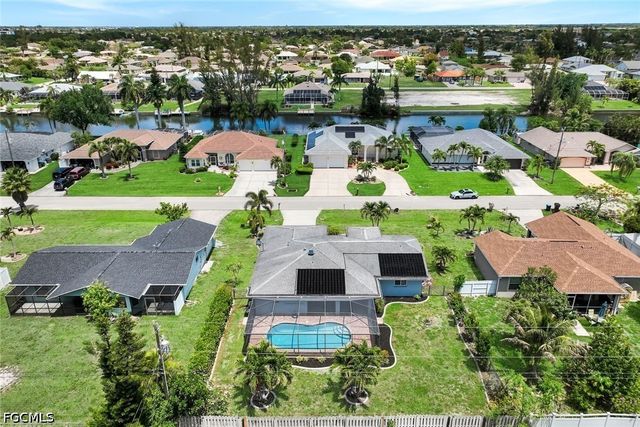 322 SE 17th ST, Cape Coral, FL 33990