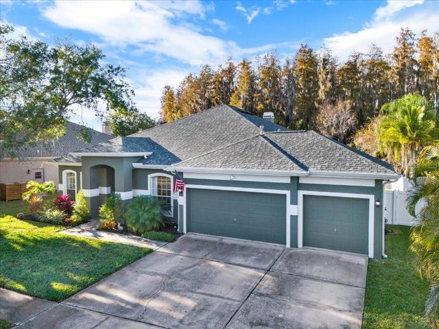 28701 FALLING LEAVES WAY, Wesley Chapel, FL 33543