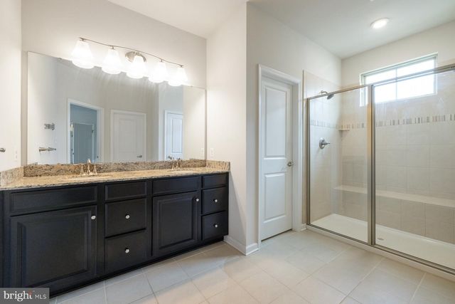 5861 OAKDALE VILLAGE RD, Ijamsville, MD 21754