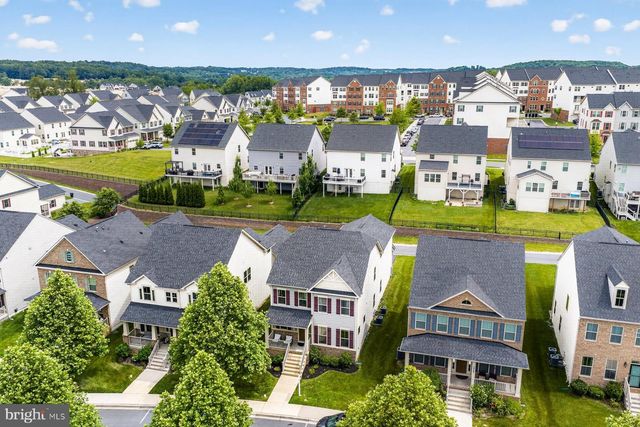 5861 OAKDALE VILLAGE RD, Ijamsville, MD 21754