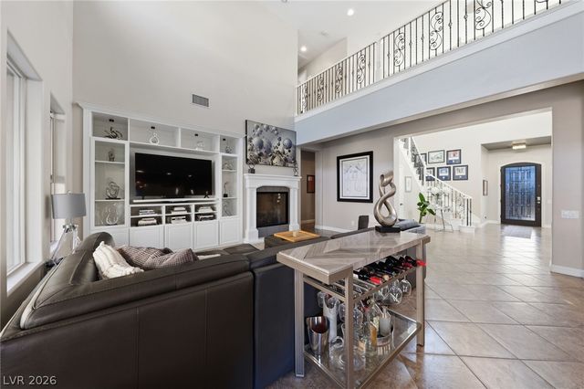 2732 Marie Antoinette Street, Henderson, NV 89044