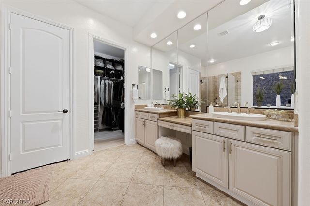 2732 Marie Antoinette Street, Henderson, NV 89044