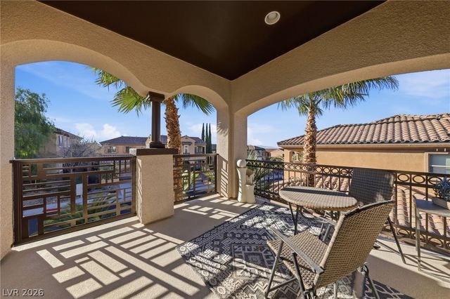 2732 Marie Antoinette Street, Henderson, NV 89044