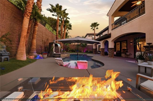 2732 Marie Antoinette Street, Henderson, NV 89044