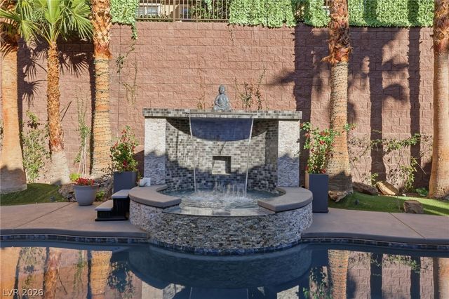 2732 Marie Antoinette Street, Henderson, NV 89044