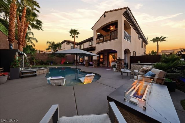 2732 Marie Antoinette Street, Henderson, NV 89044