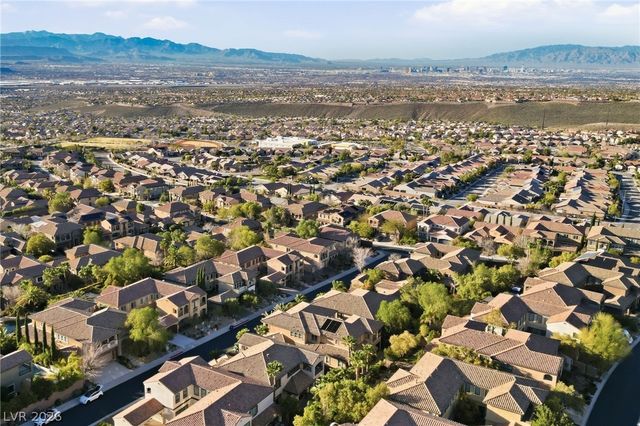 2732 Marie Antoinette Street, Henderson, NV 89044