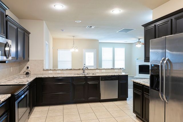 601 Ivy Lane, Josephine, TX 75173