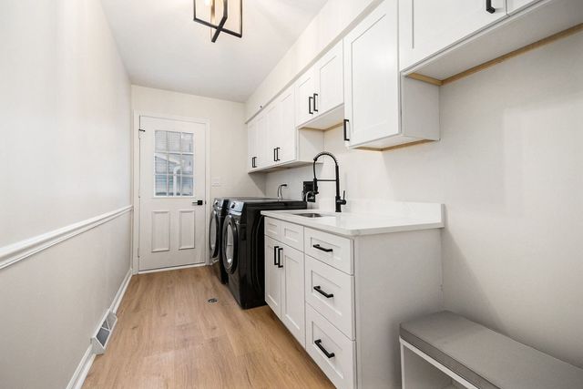 5387 Candlewood Court, Lisle, IL 60532