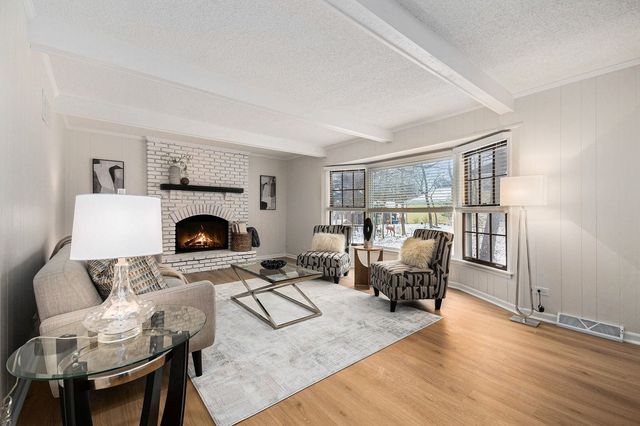 5387 Candlewood Court, Lisle, IL 60532