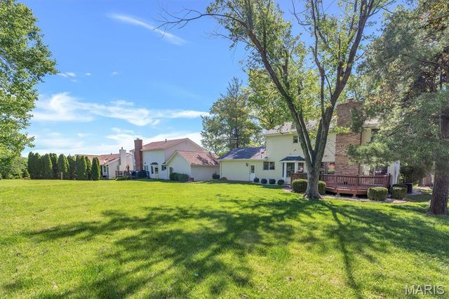 15355 Highcroft Drive, Chesterfield, MO 63017