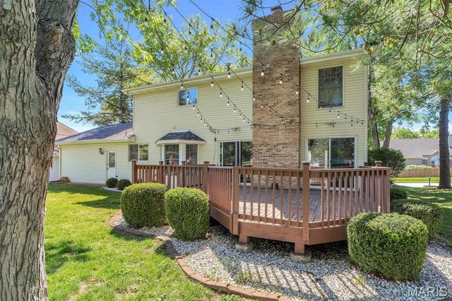 15355 Highcroft Drive, Chesterfield, MO 63017