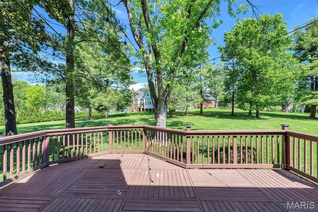 15355 Highcroft Drive, Chesterfield, MO 63017
