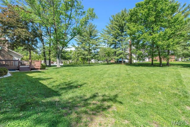 15355 Highcroft Drive, Chesterfield, MO 63017
