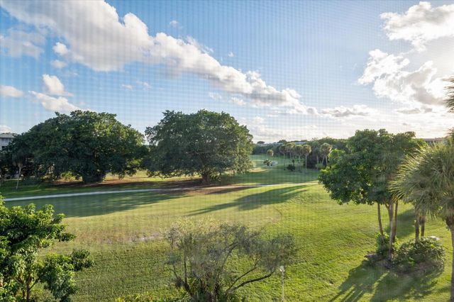 4112 W Palm Aire Drive 124a, Pompano Beach, FL 33069