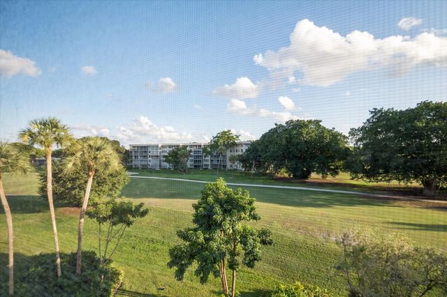 4112 W Palm Aire Drive 124a, Pompano Beach, FL 33069