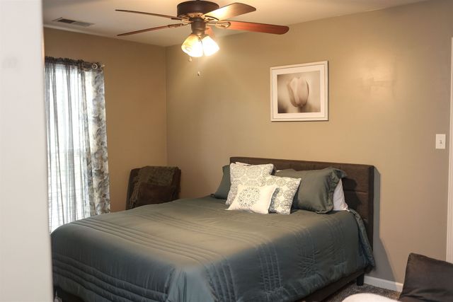 6907 BISHOPS WAY SW, Bartlett, TN 38135