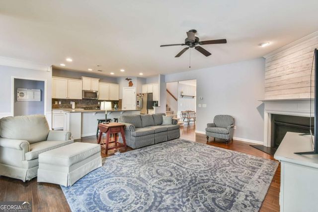 6652 Fawn Meadow Lane, Hoschton, GA 30548