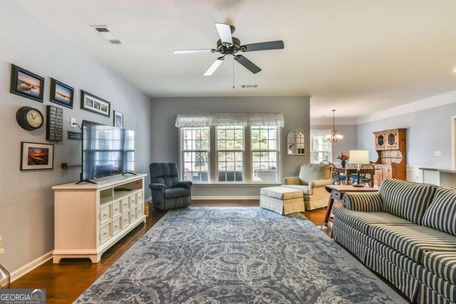 6652 Fawn Meadow Lane, Hoschton, GA 30548