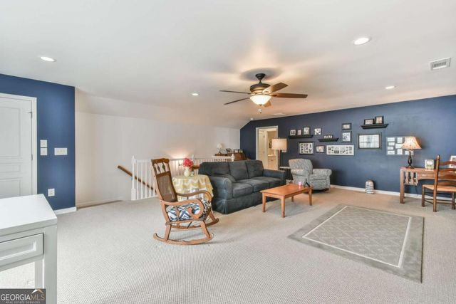 6652 Fawn Meadow Lane, Hoschton, GA 30548