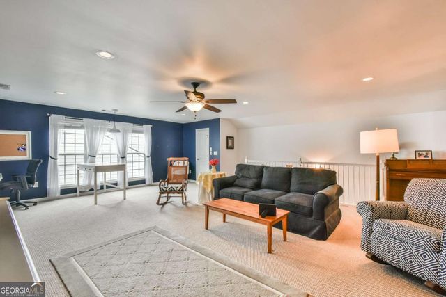 6652 Fawn Meadow Lane, Hoschton, GA 30548