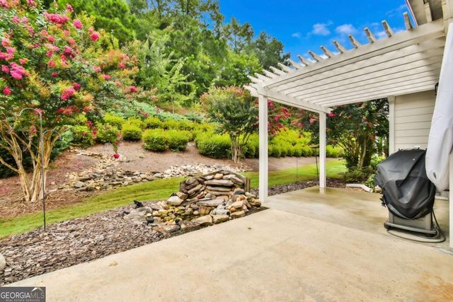 6652 Fawn Meadow Lane, Hoschton, GA 30548